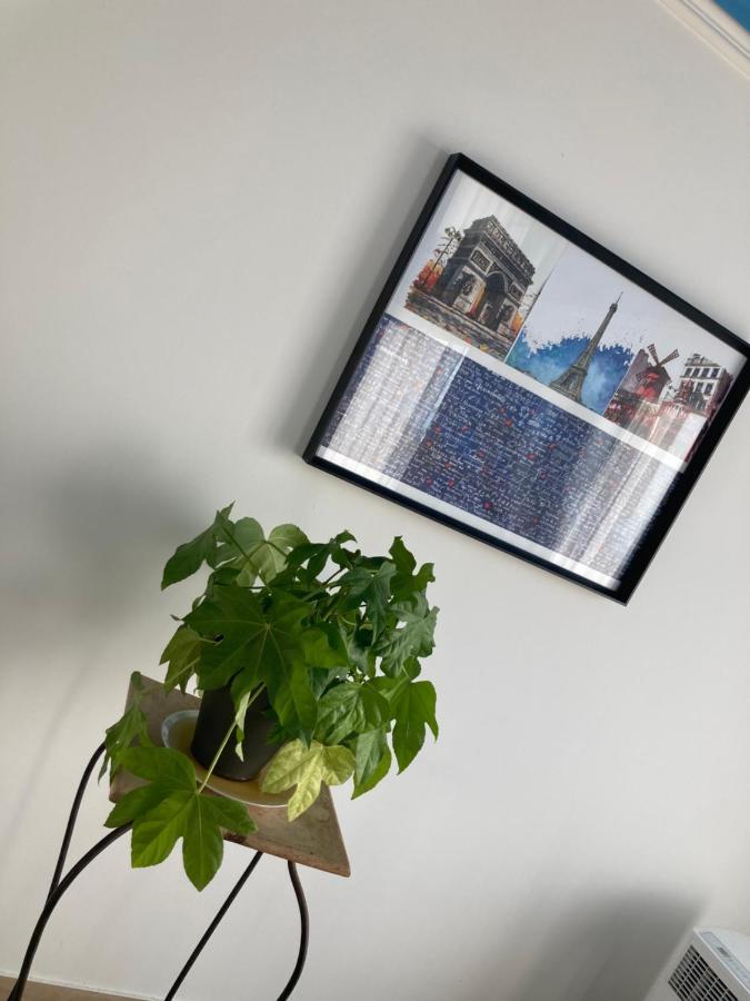 Location Chambre Avec Salle De Bain Et Partie Commune Sea View & Mountain View Renting 1 Of 3 Bedrooms With Shared Common Space 3 Bdrm Apt Not 1 Bdrm Plus Clime Ou Ac Бастия Екстериор снимка