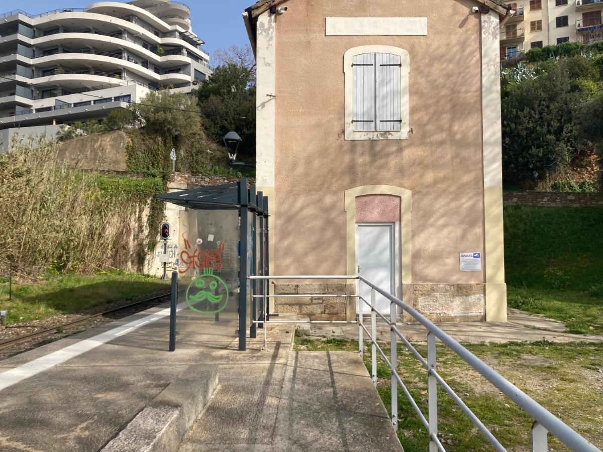 Location Chambre Avec Salle De Bain Et Partie Commune Sea View & Mountain View Renting 1 Of 3 Bedrooms With Shared Common Space 3 Bdrm Apt Not 1 Bdrm Plus Clime Ou Ac Бастия Екстериор снимка