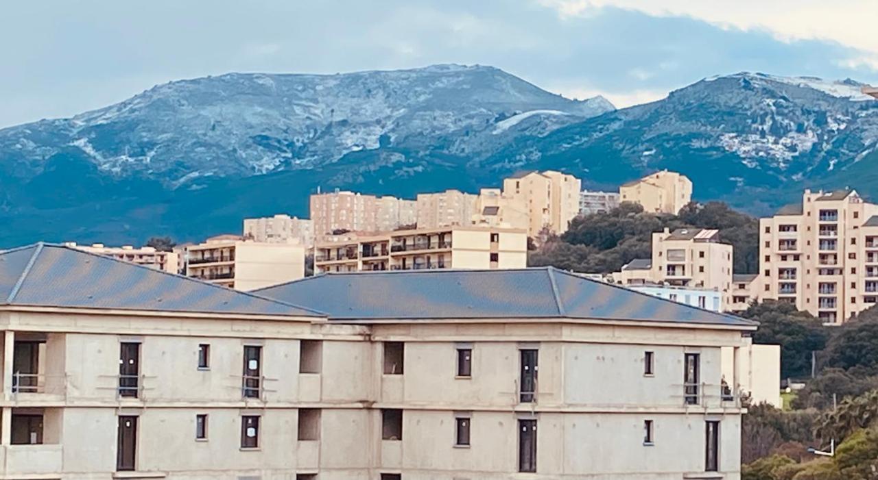Location Chambre Avec Salle De Bain Et Partie Commune Sea View & Mountain View Renting 1 Of 3 Bedrooms With Shared Common Space 3 Bdrm Apt Not 1 Bdrm Plus Clime Ou Ac Бастия Екстериор снимка